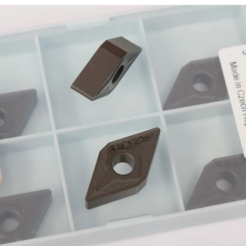 DNMG 150608E-RM:T9325