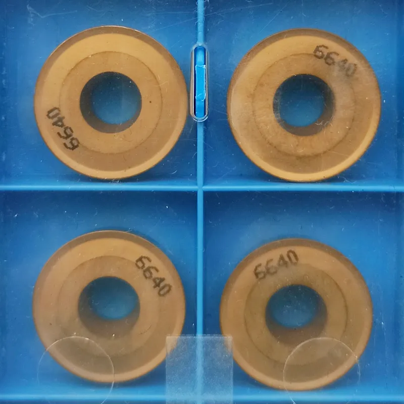 RCMX 2006MOS-341:6630